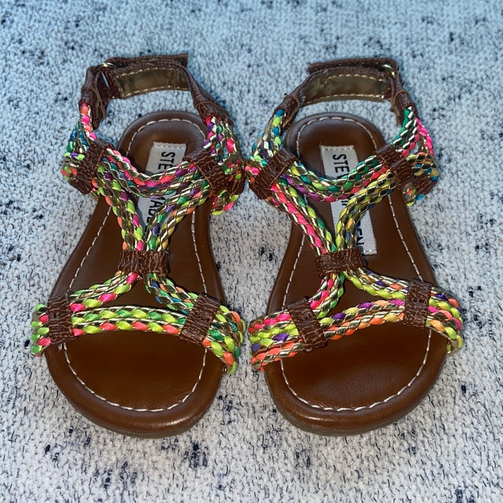 Steve Madden Girls Multi Color Strappy Sandals Size 6